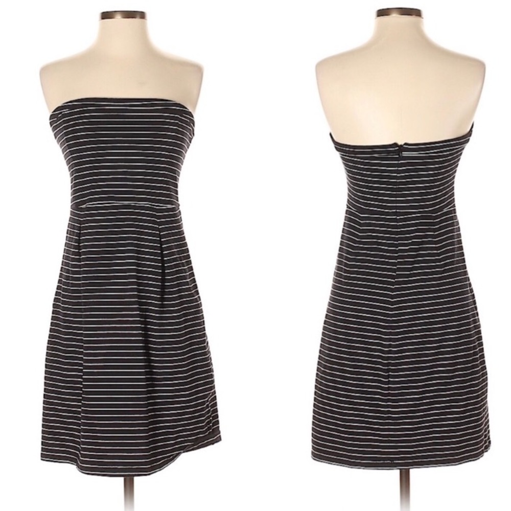 BLACK AND WHITE STRIPED STRAPLESS DRESS